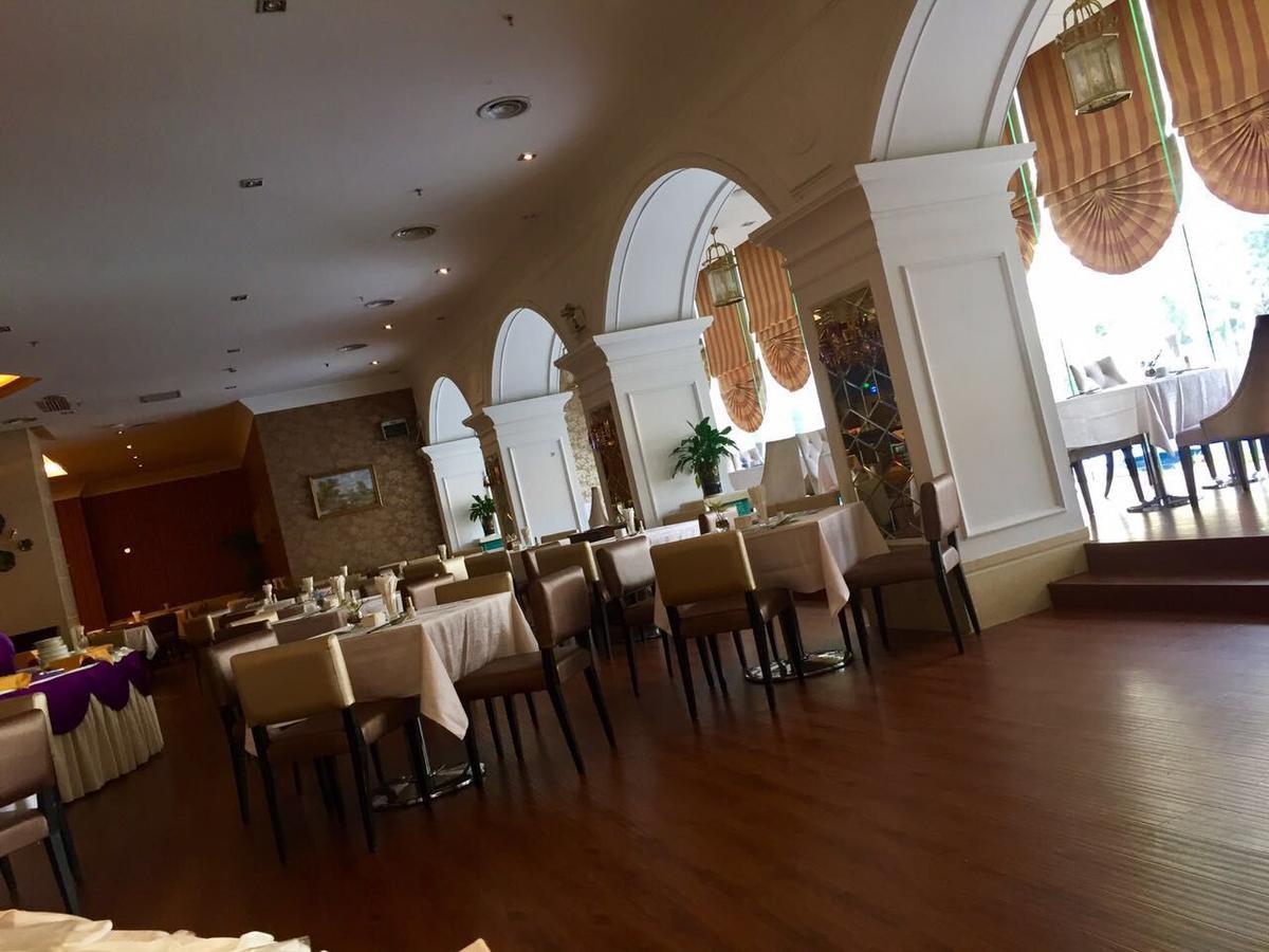 Royal Century Hotel Shenzhen Extérieur photo