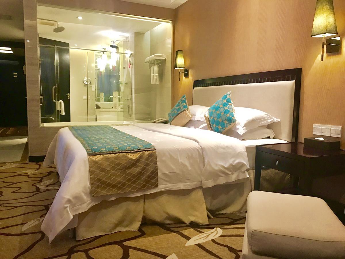 Royal Century Hotel Shenzhen Extérieur photo
