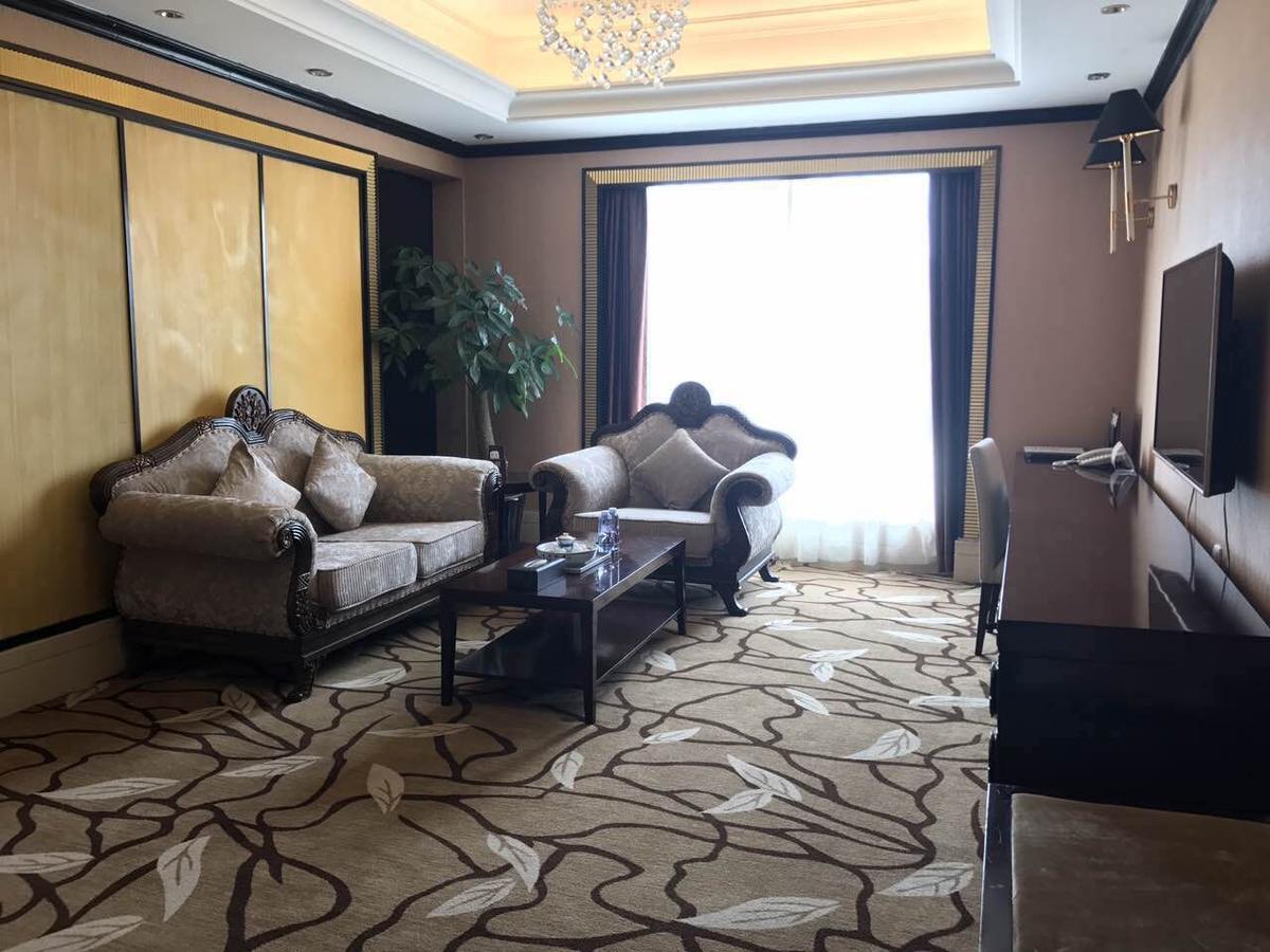 Royal Century Hotel Shenzhen Extérieur photo